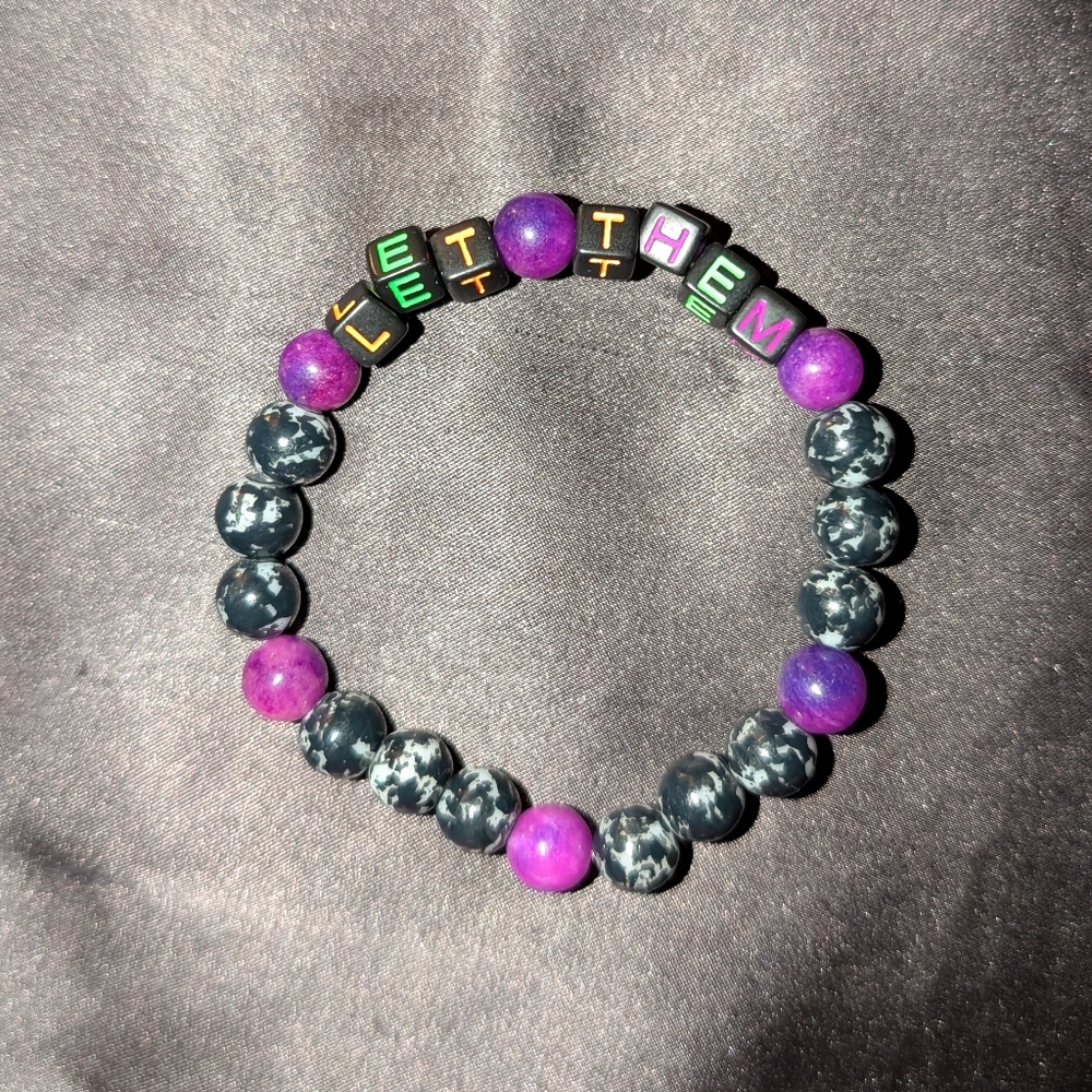 "Let Them" Beaded Bracelet
